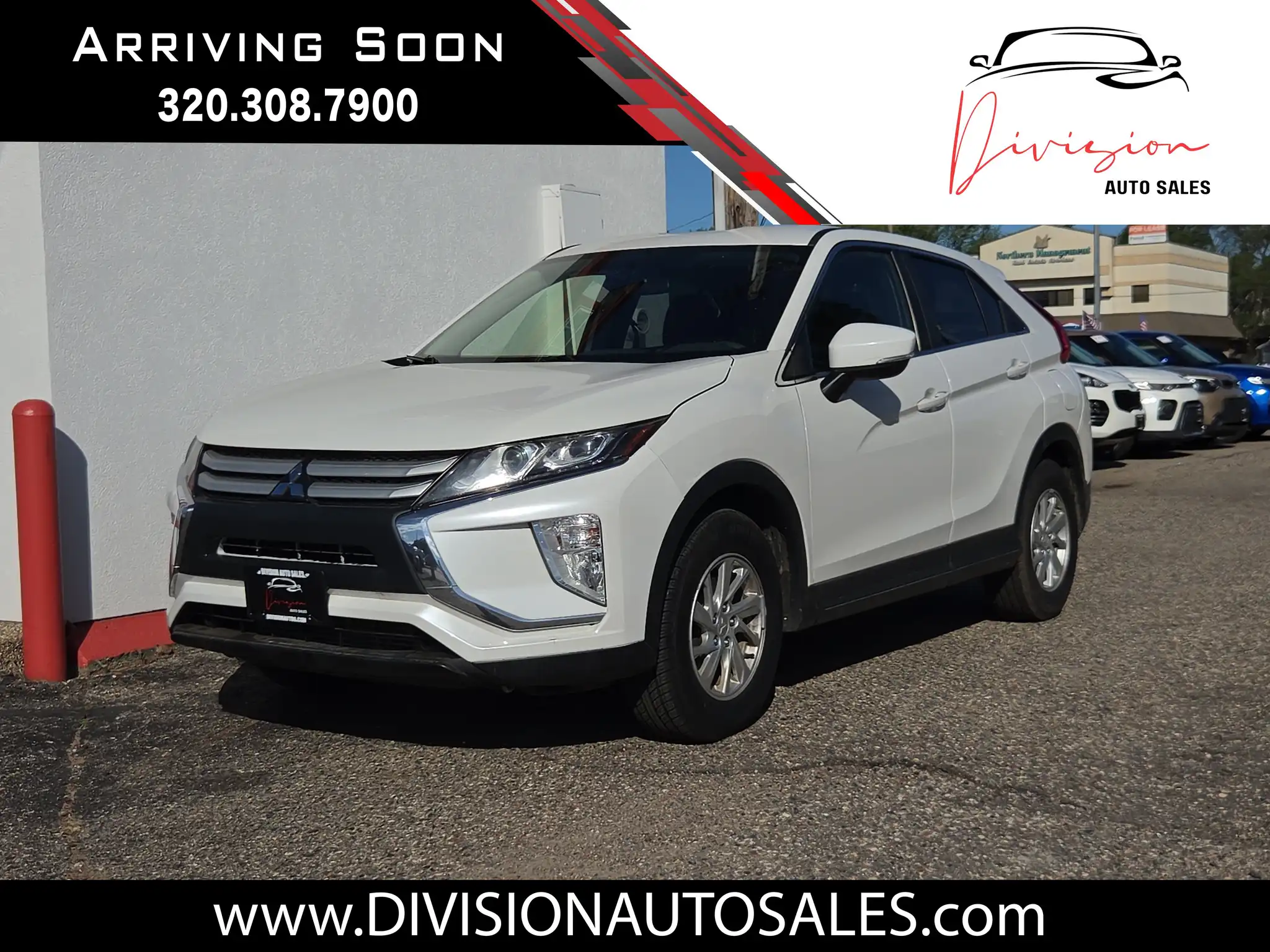 2019 Mitsubishi Eclipse Cross ES FWD's photo