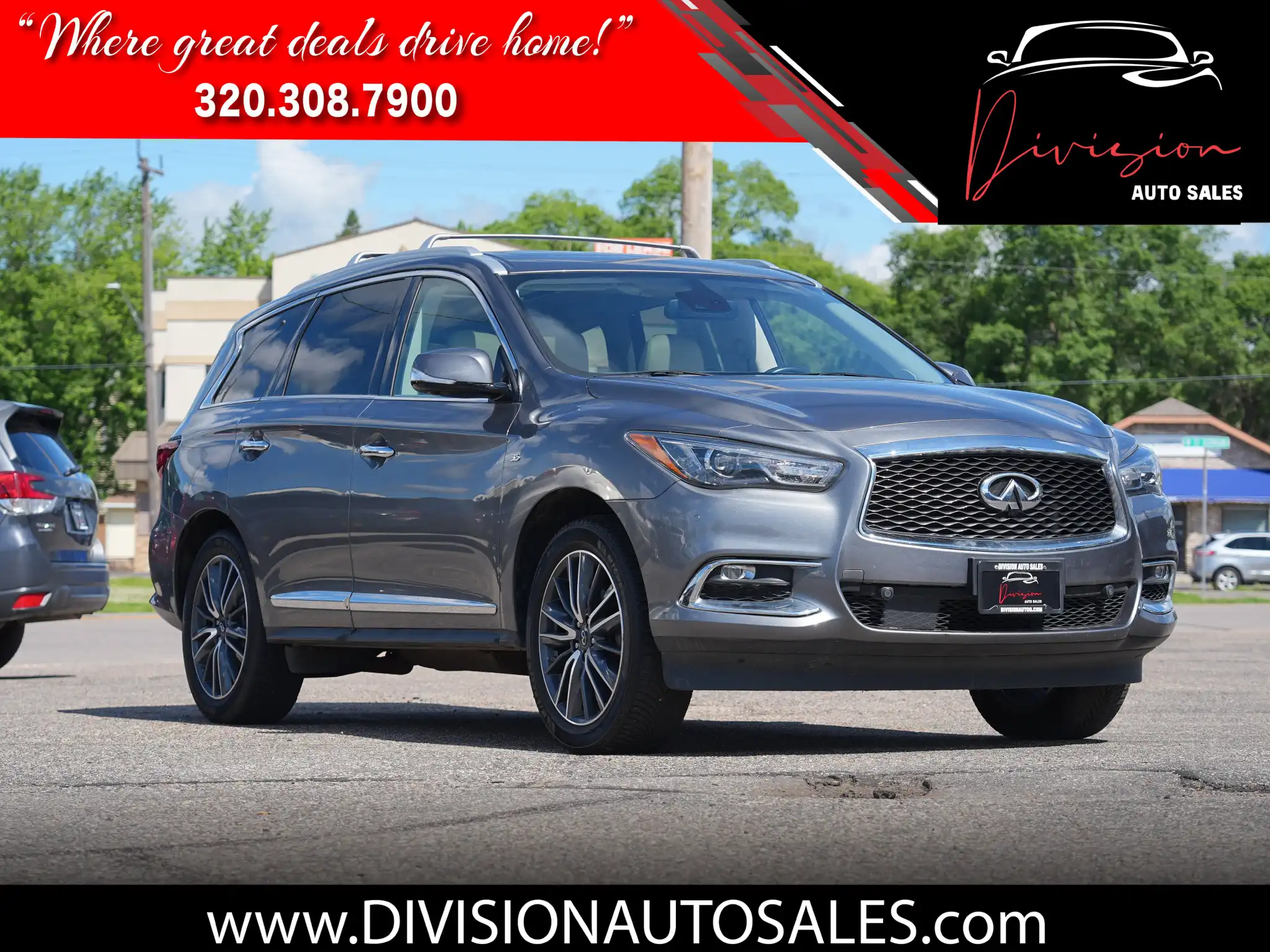 2019 INFINITI QX60 Luxe AWD's photo