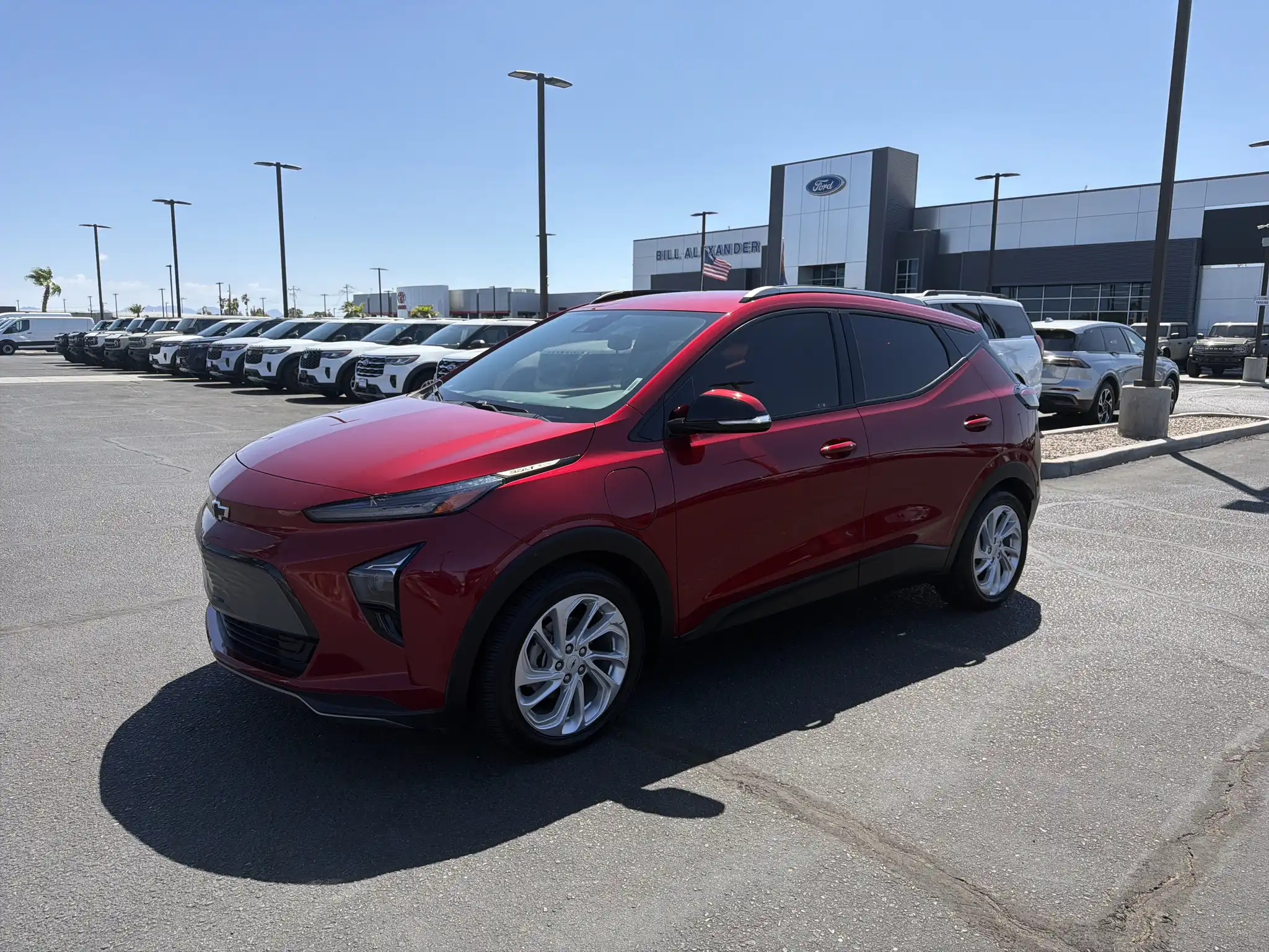 2023 Chevrolet Bolt EUV LT's photo