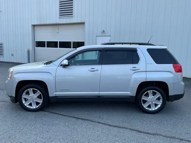 2011 GMC Terrain FWD SLE-2 photo 5