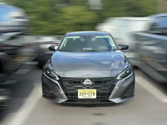 2025 Nissan Altima 2.5 SV's photo