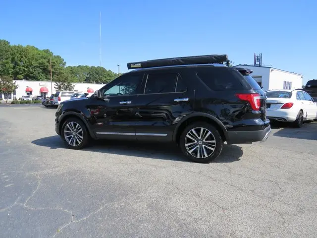 2017 Ford Explorer Platinum 4WD photo 5