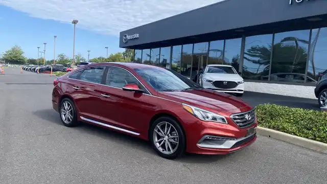 2015 Hyundai Sonata 2.0T Sport's photo