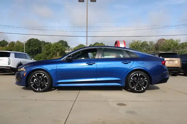2023 Kia Optima GT-Line AWD's photo