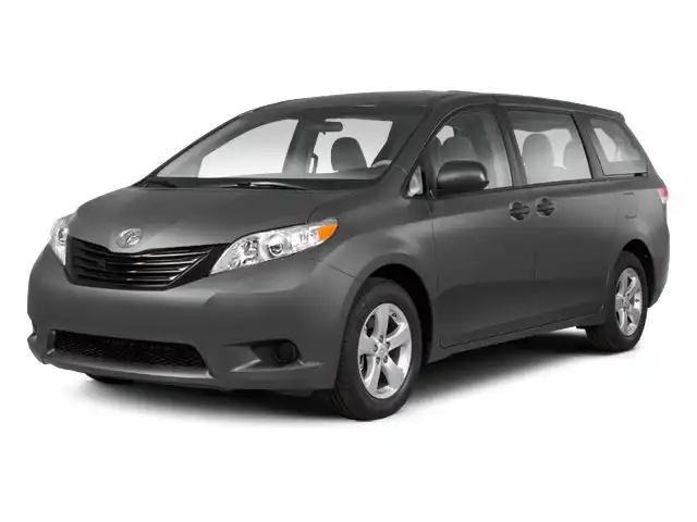 2013 Toyota Sienna Limited V6 7-Passenger's photo
