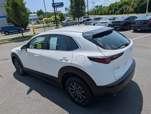 2023 Mazda CX-30 2.5 S AWD photo 5