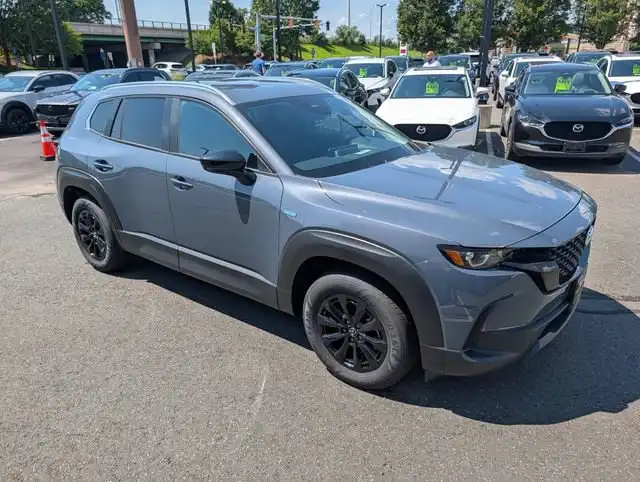 2025 Mazda CX-50 2.5 Hybrid Preferred's photo