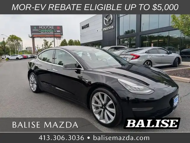 2019 Tesla Model 3 Rear-Wheel Drive Mid Range's photo