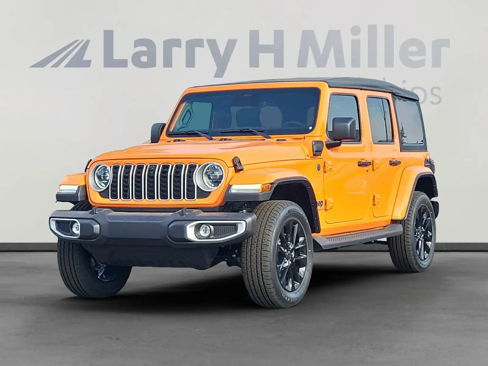 2025 Jeep Wrangler 4xe Sahara 4XE's photo