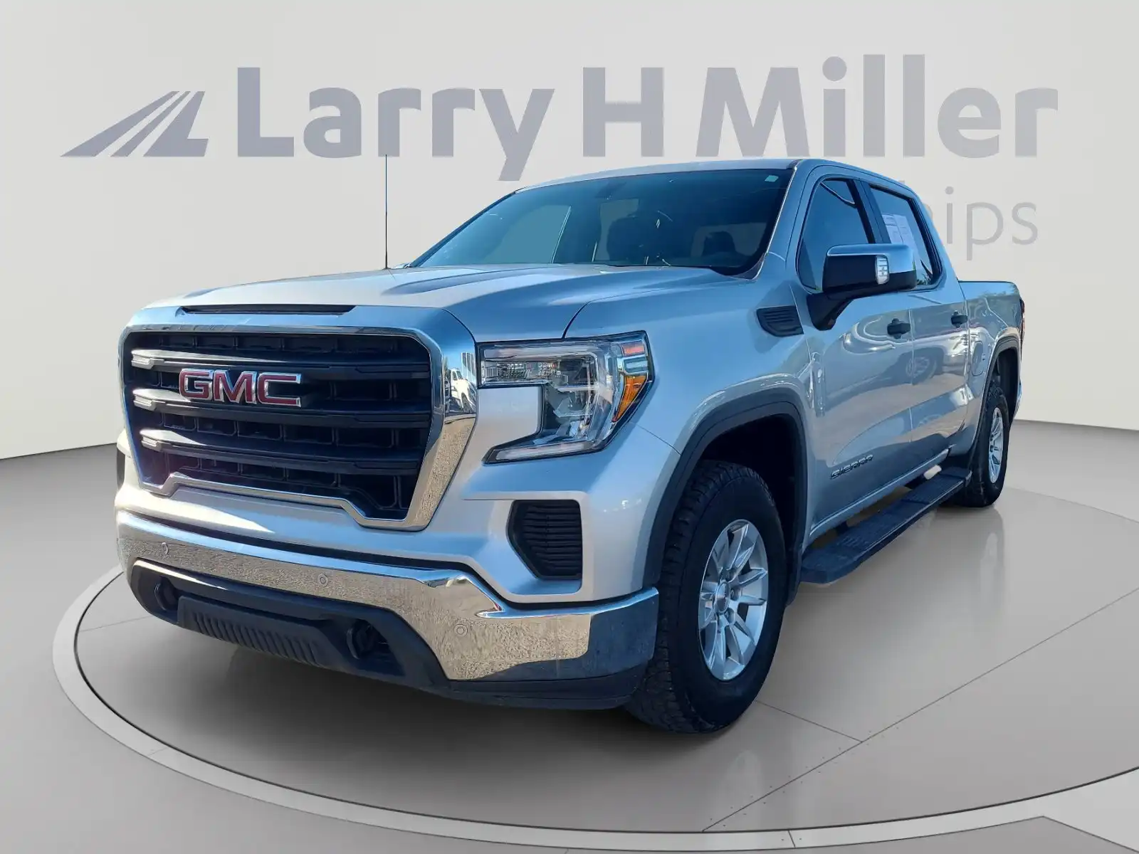 2019 GMC Sierra 2WD Crew Cab Short Box's photo