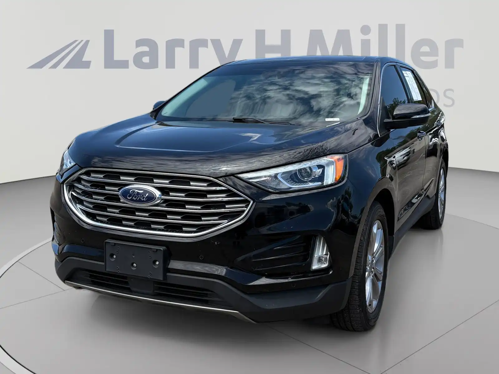 2021 Ford Edge Titanium AWD's photo