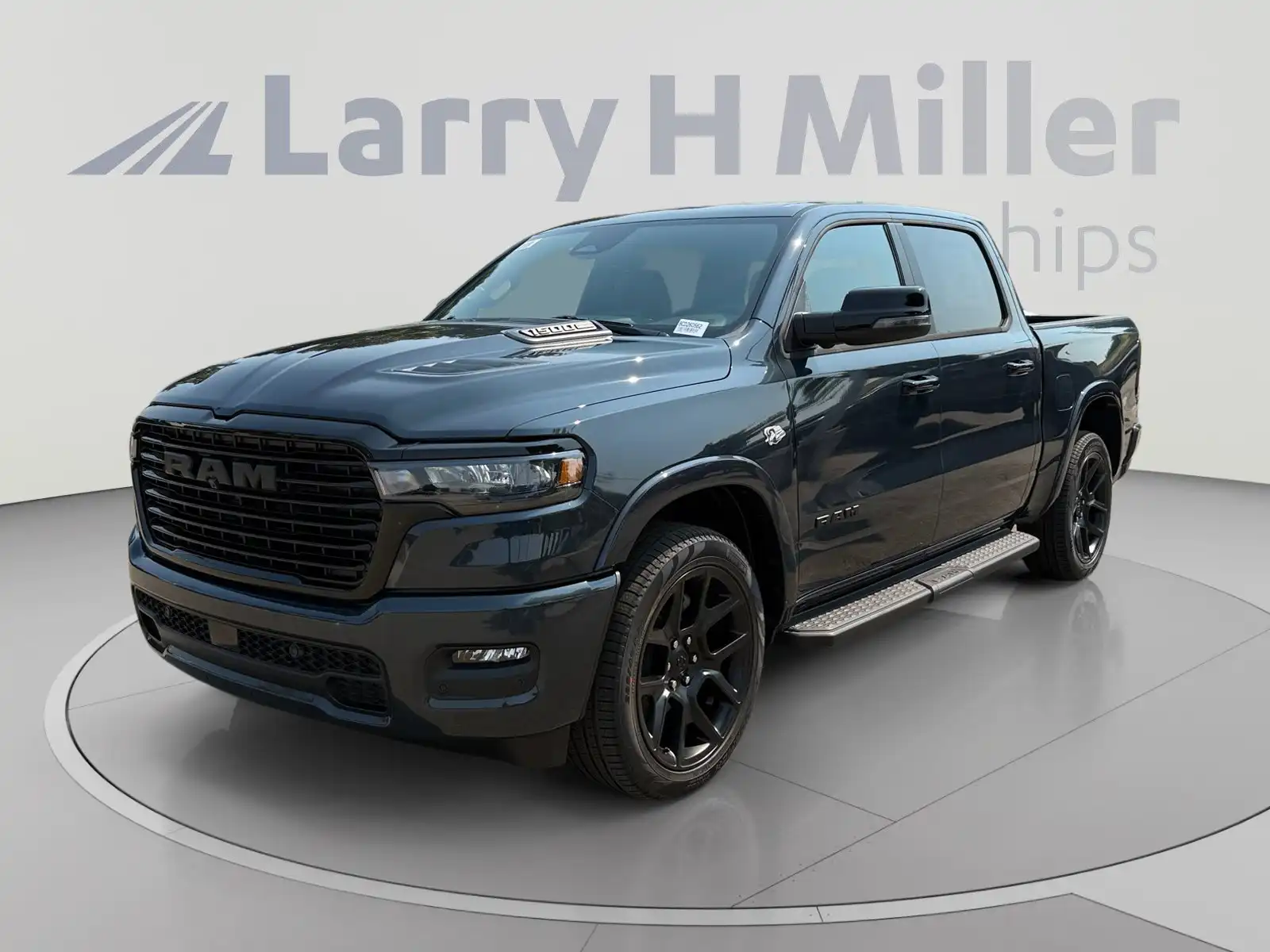 2026 RAM 1500 Laramie 4x4 Crew Cab 5'7's photo