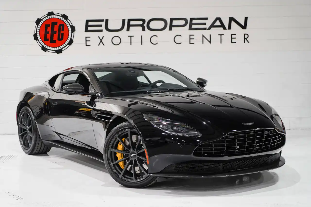 2023 Aston Martin DB11 V12 Coupe's photo
