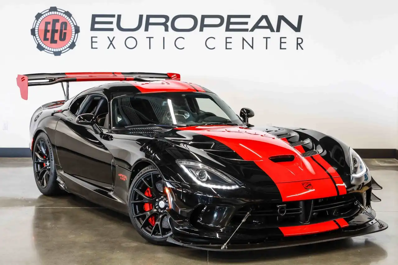 2017 Dodge Viper GTC's photo