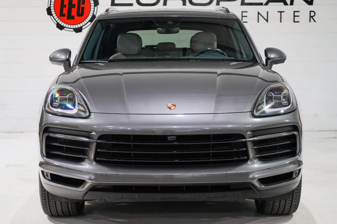 2021 Porsche Cayenne Base photo 5