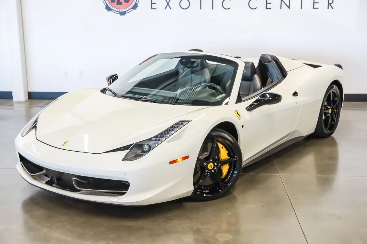 2013 Ferrari 458 Base photo 5