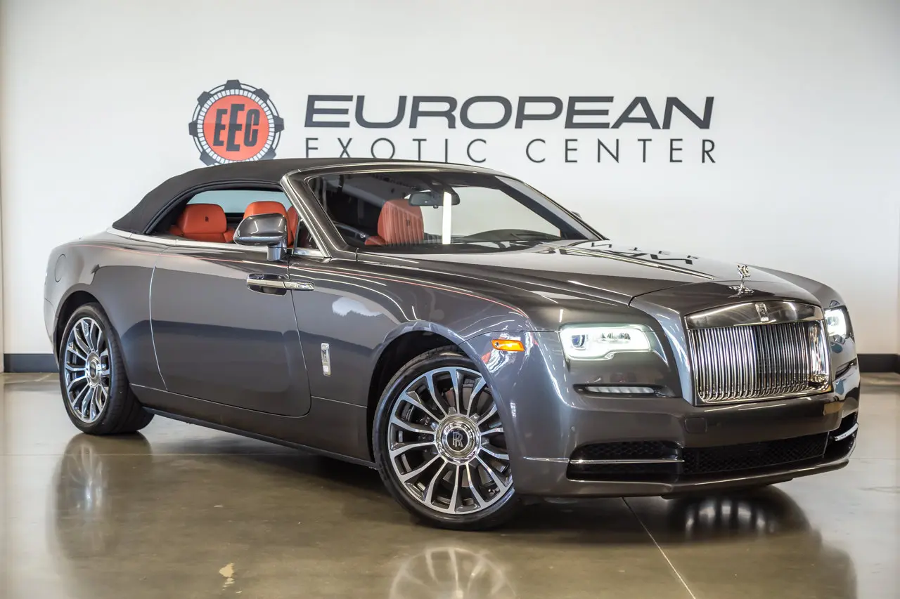 2018 Rolls-Royce Dawn Base photo 3