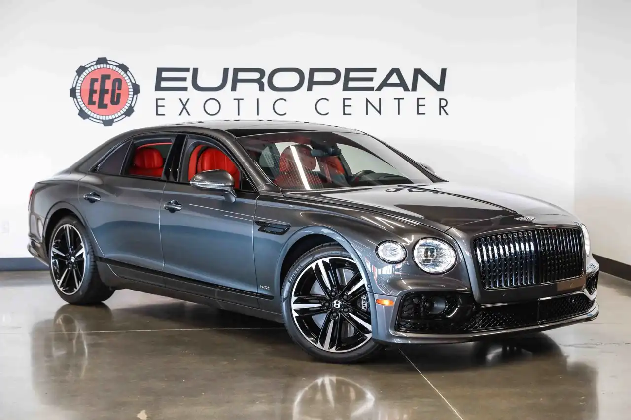 2021 Bentley Flying Spur W12's photo