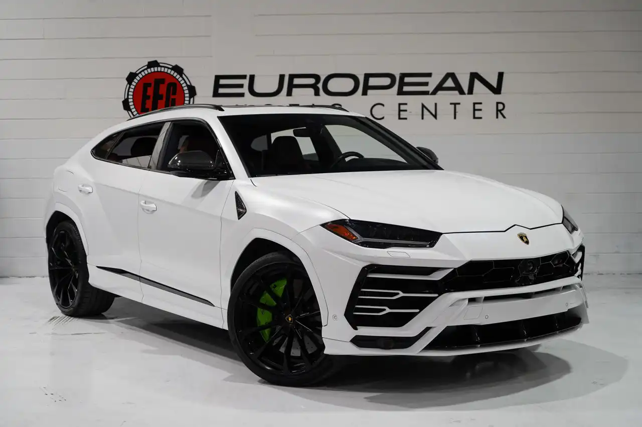 2021 Lamborghini Urus 4.0 V8's photo