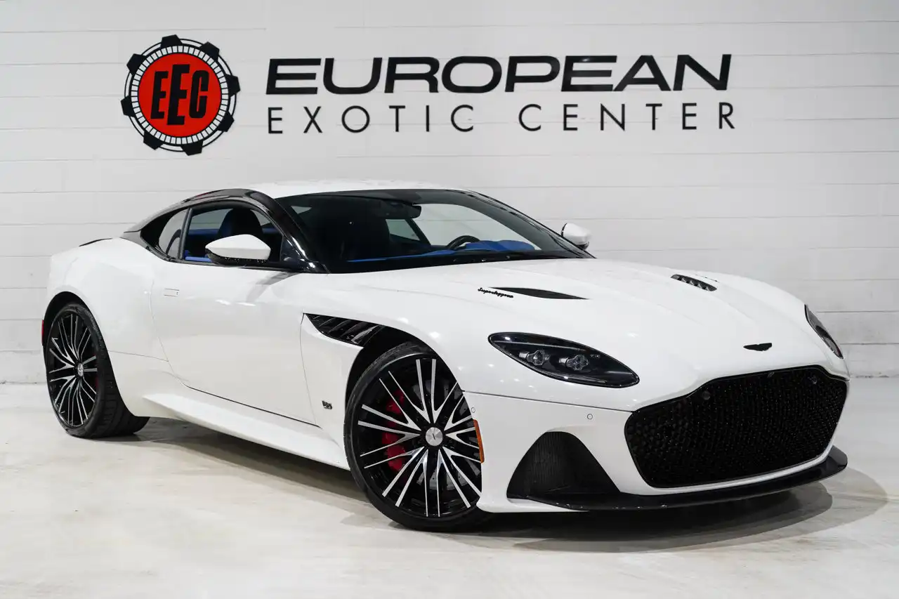 2020 Aston Martin DBS Superleggera 5.2 V12's photo
