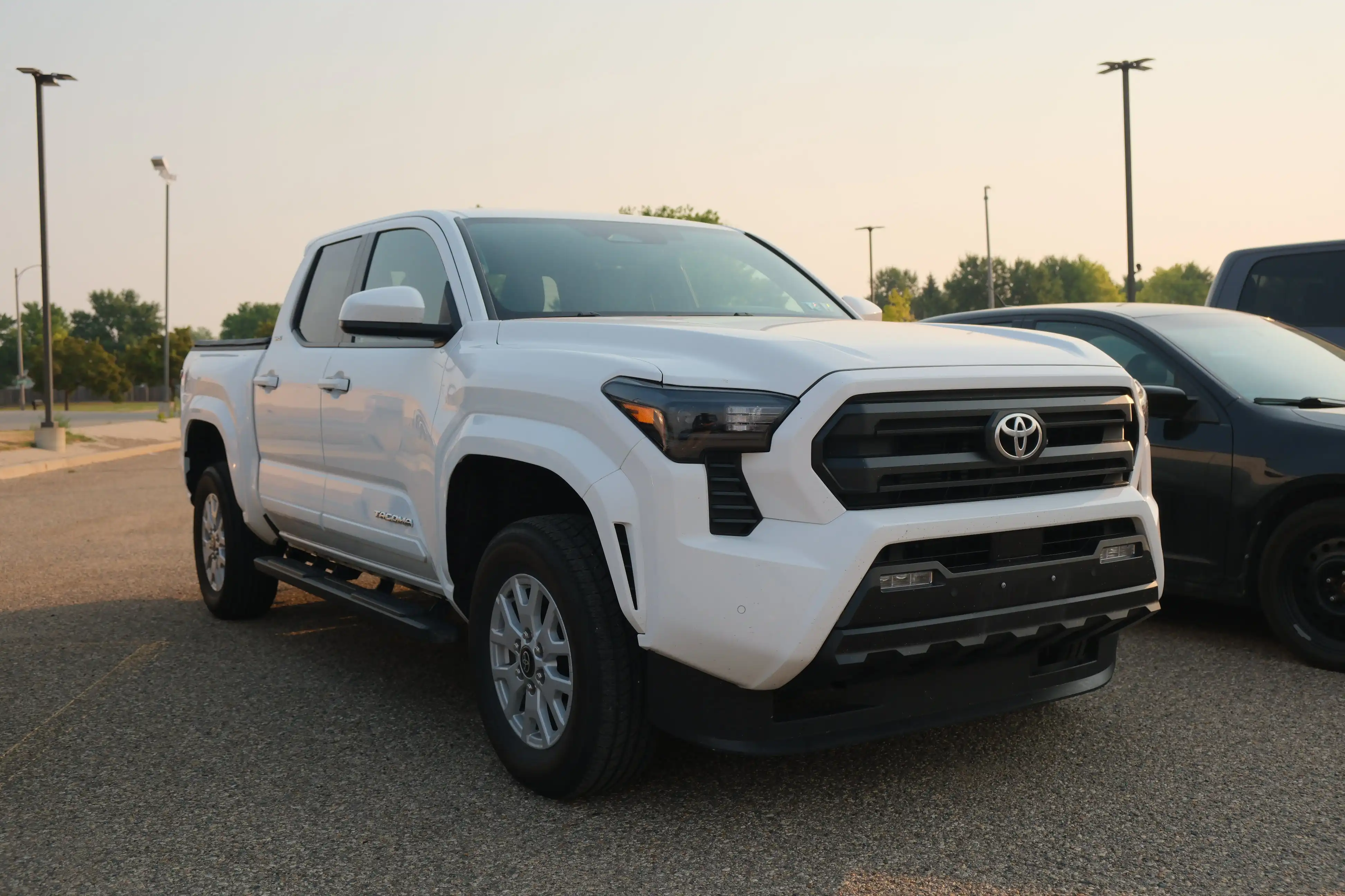 2024 Toyota Tacoma SR5 4x4 Double Cab Long Bed's photo