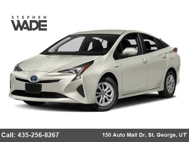 2018 Toyota Prius Three's photo