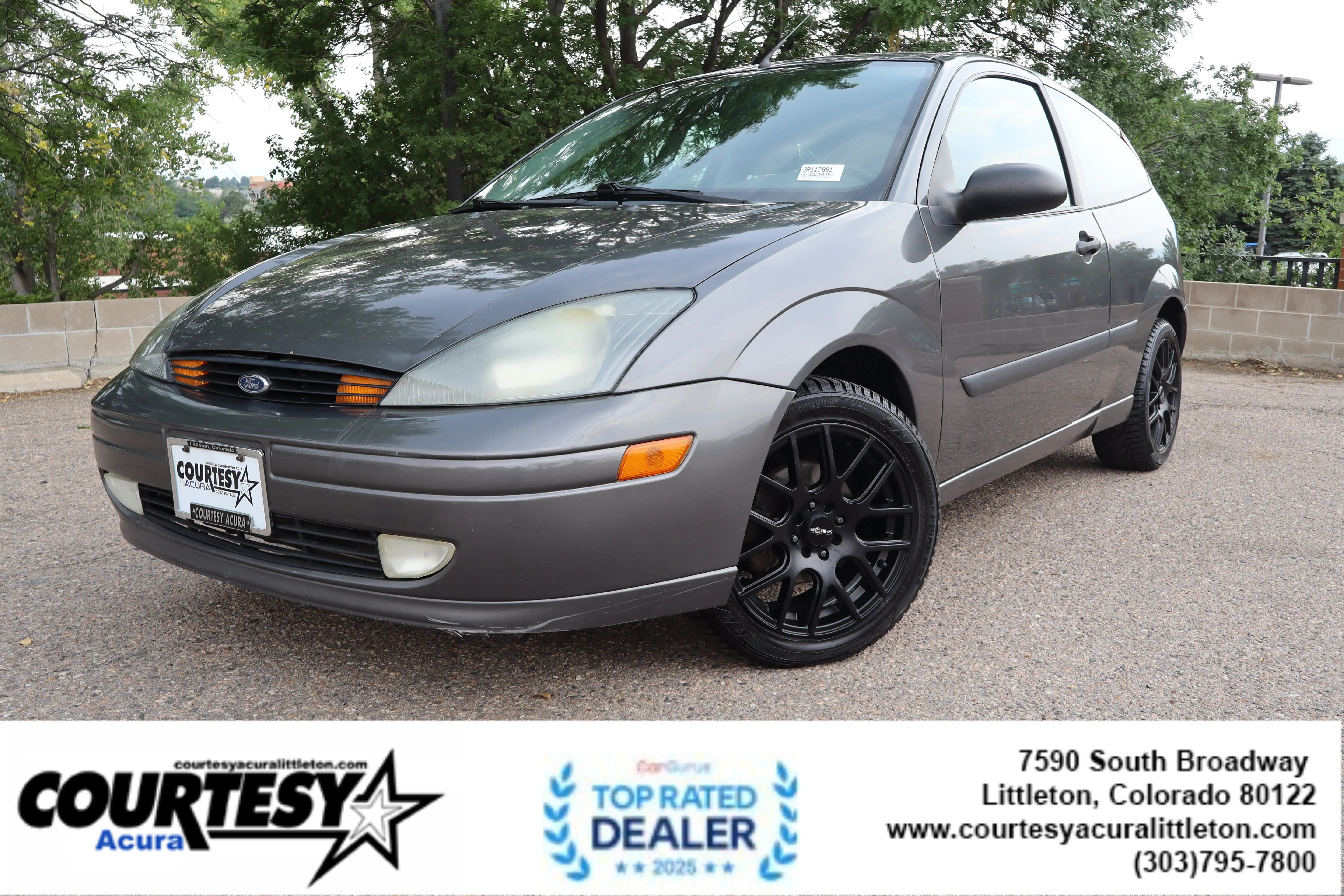 2003 Ford Focus ZX3's photo