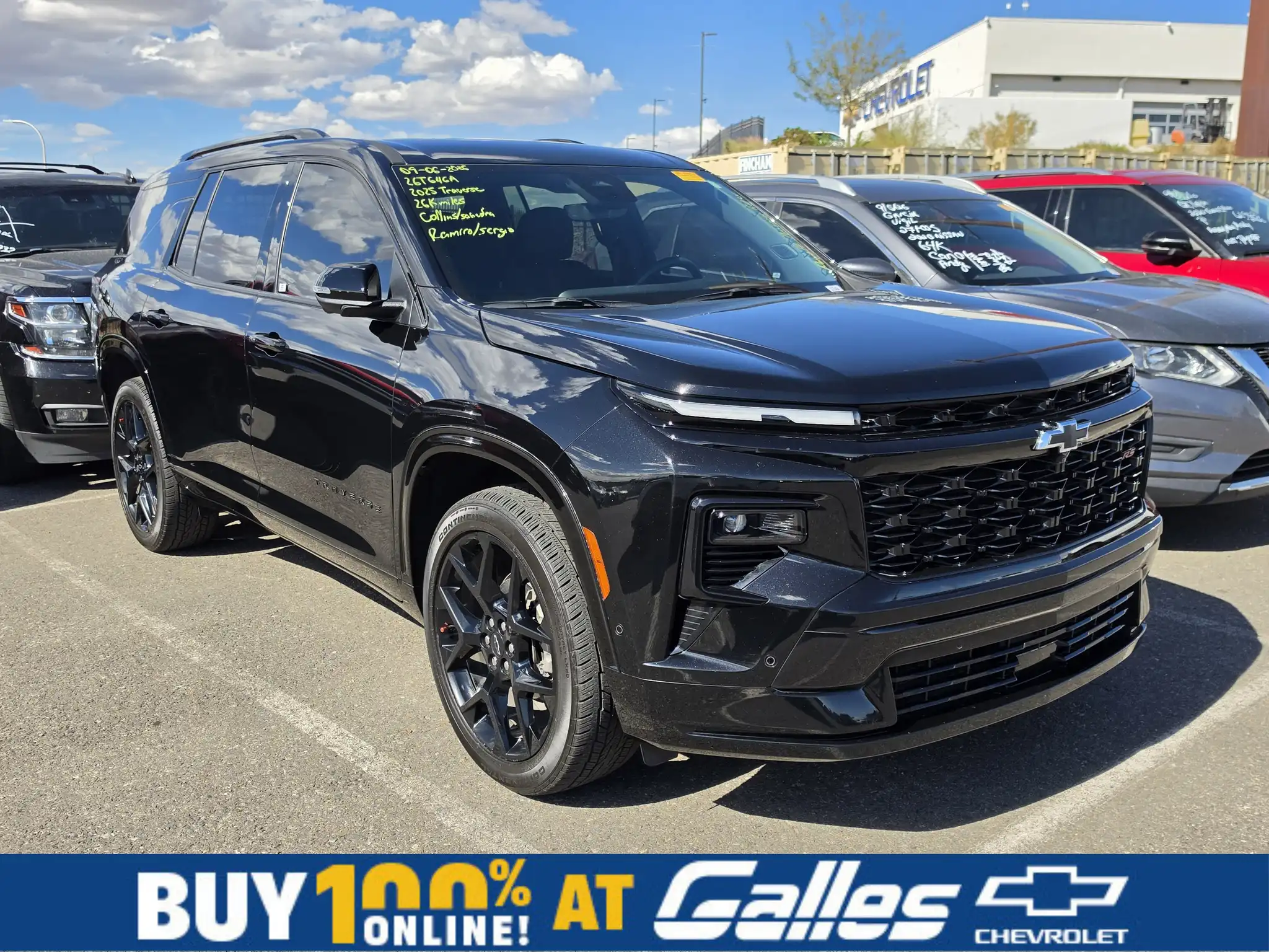 2025 Chevrolet Traverse RS AWD's photo