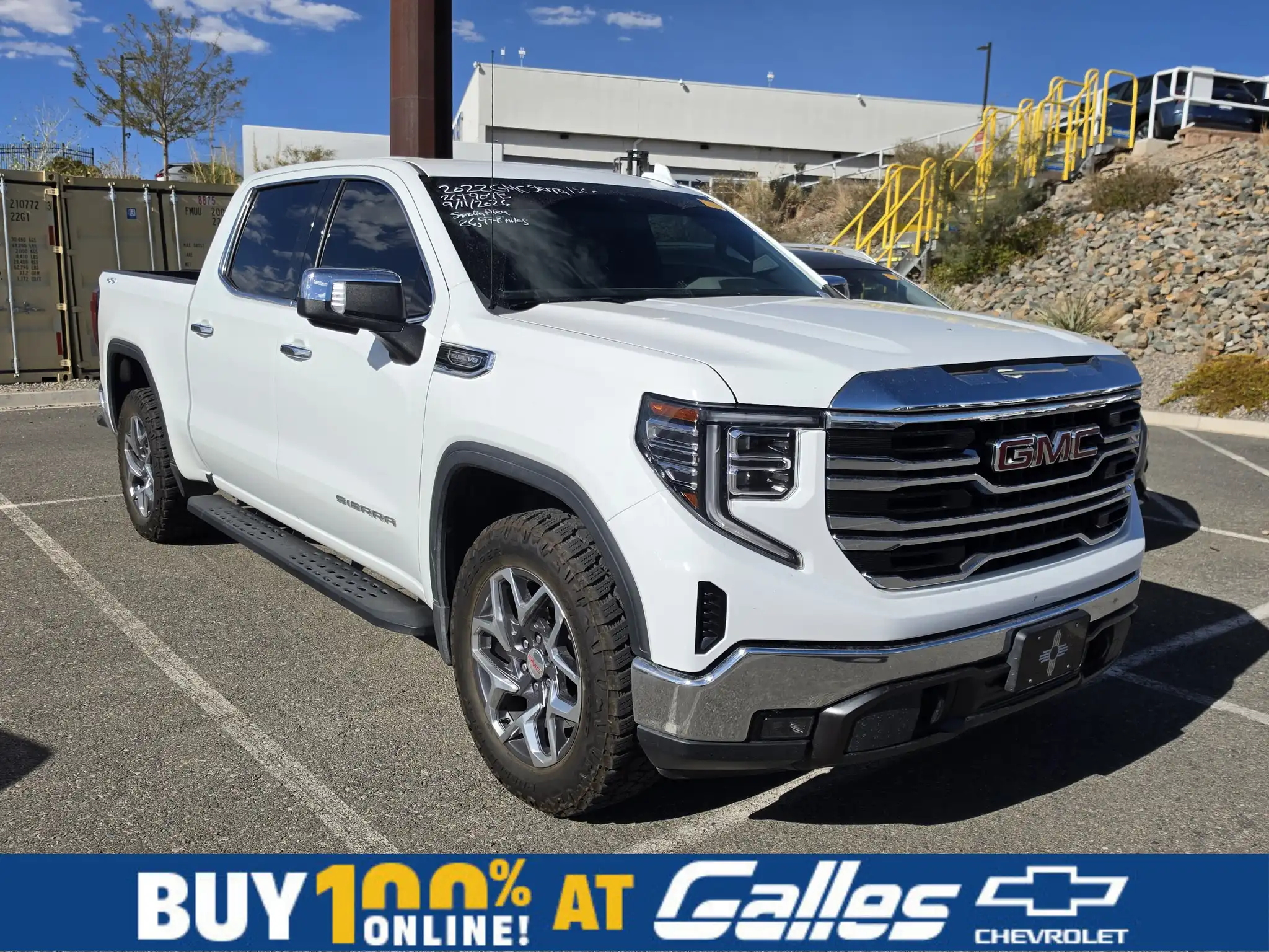 2022 GMC Sierra SLT 4WD Crew Cab Short Box's photo