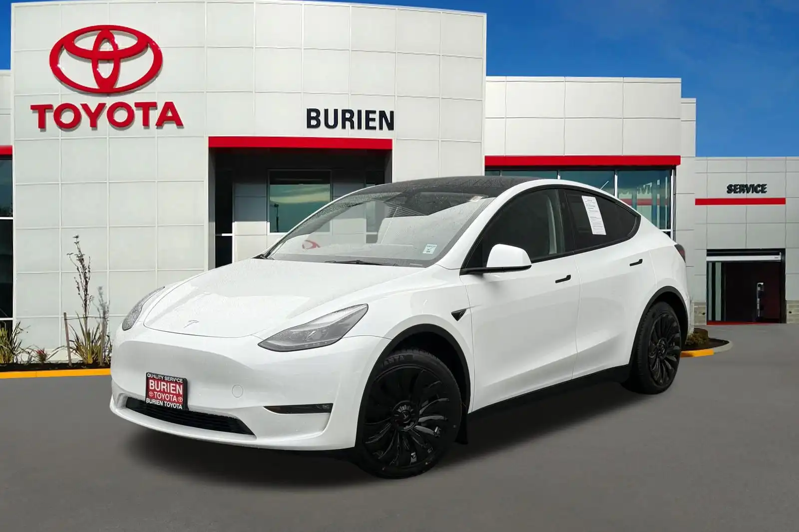 2023 Tesla Model Y Long Range Dual Motor All-Wheel Drive's photo