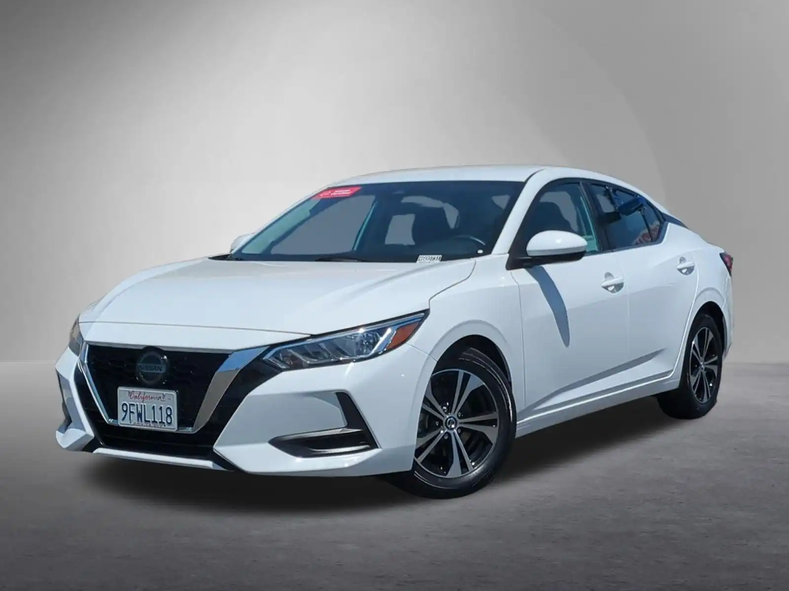 2023 Nissan Sentra SV CVT's photo