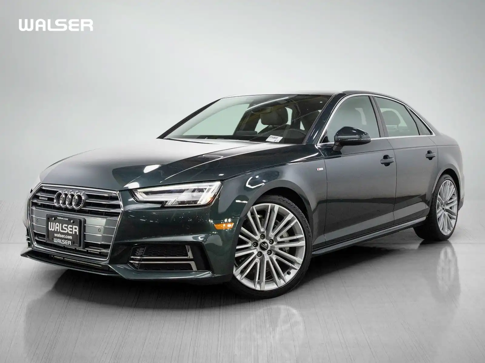 2017 Audi A4 2.0T quattro S tronic Premium Plus's photo