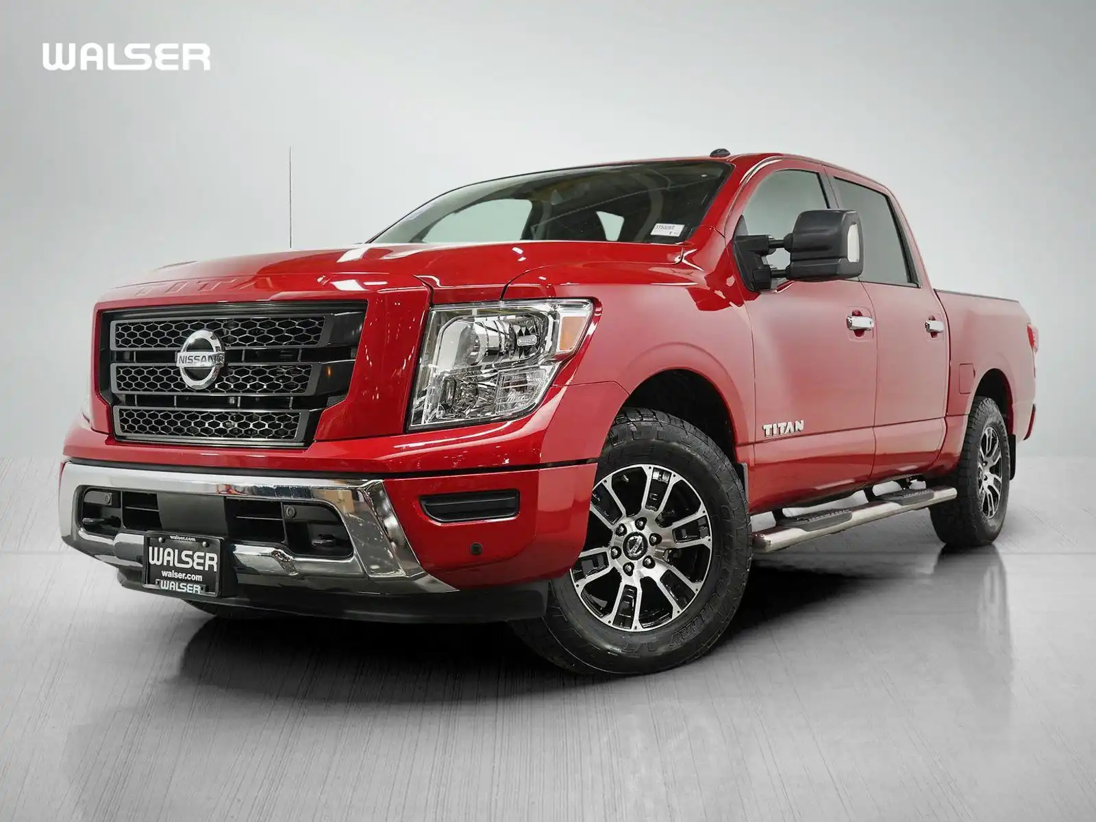 2021 Nissan Titan SV 4X4 Crew Cab's photo
