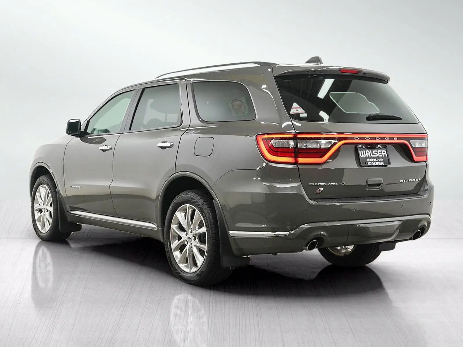 2019 Dodge Durango Citadel AWD photo 3