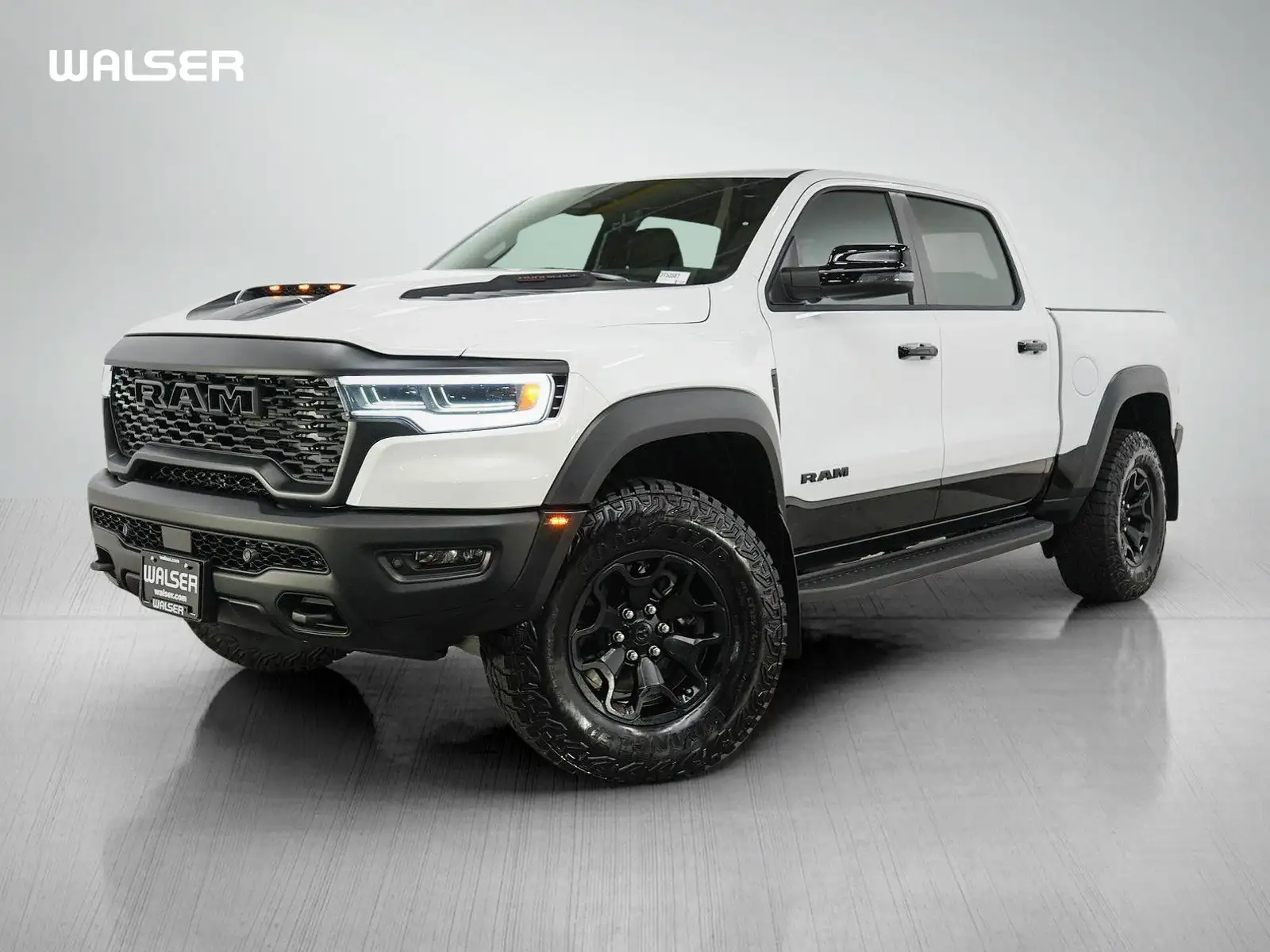 2026 RAM 1500 RHO 4x4 Crew Cab 5'7's photo