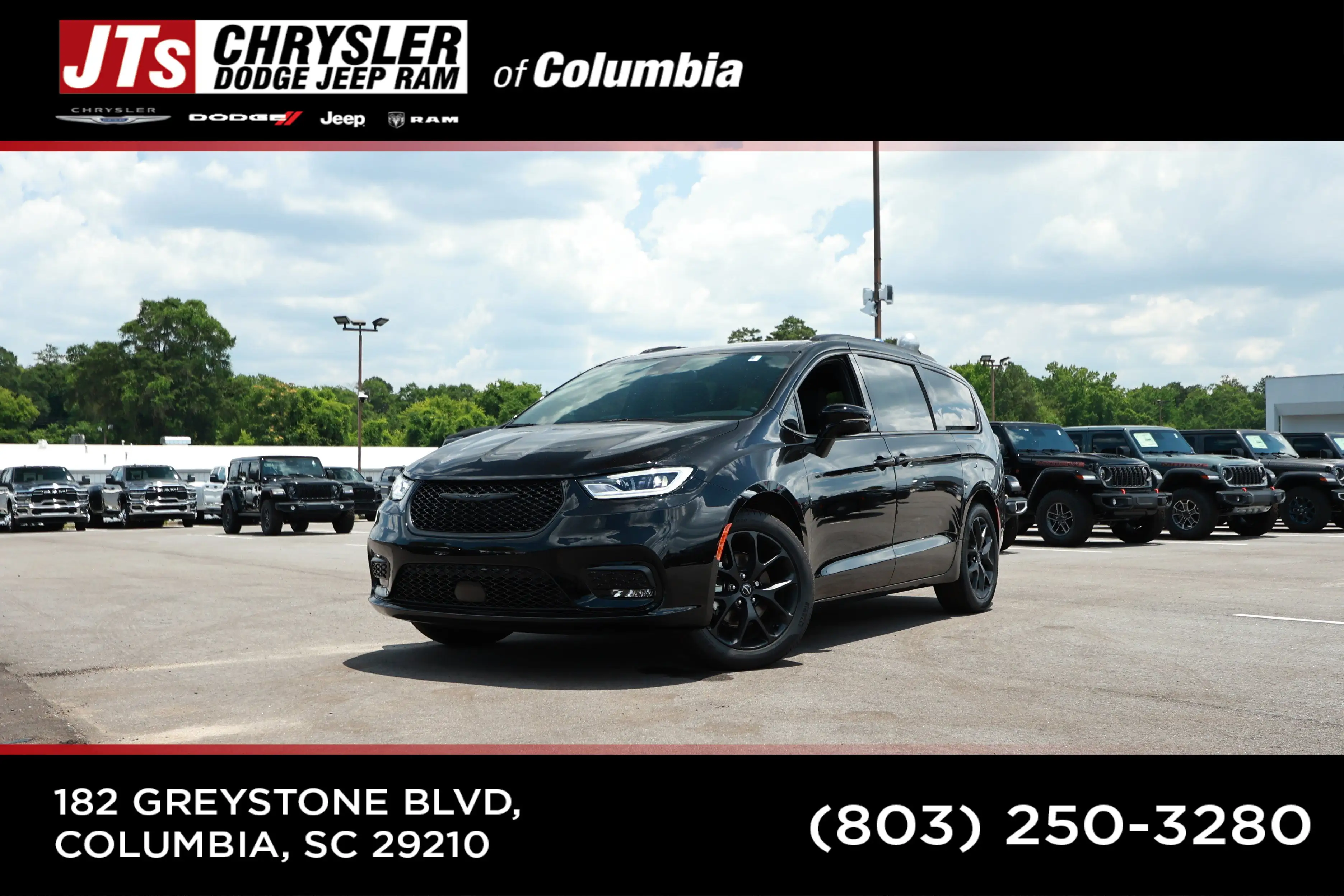 2026 Chrysler Pacifica Select photo 1