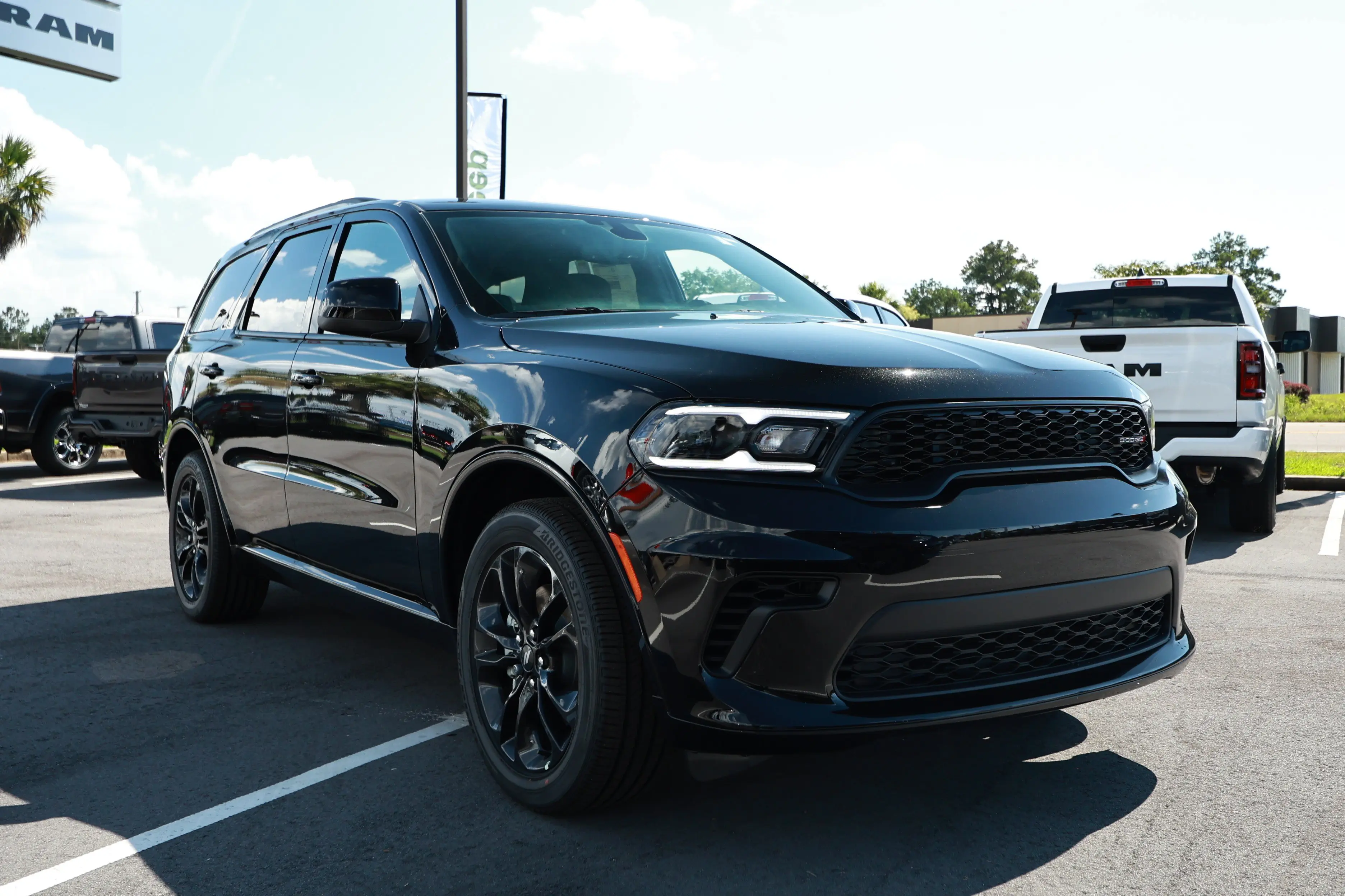 2026 Dodge Durango GT RWD photo 3