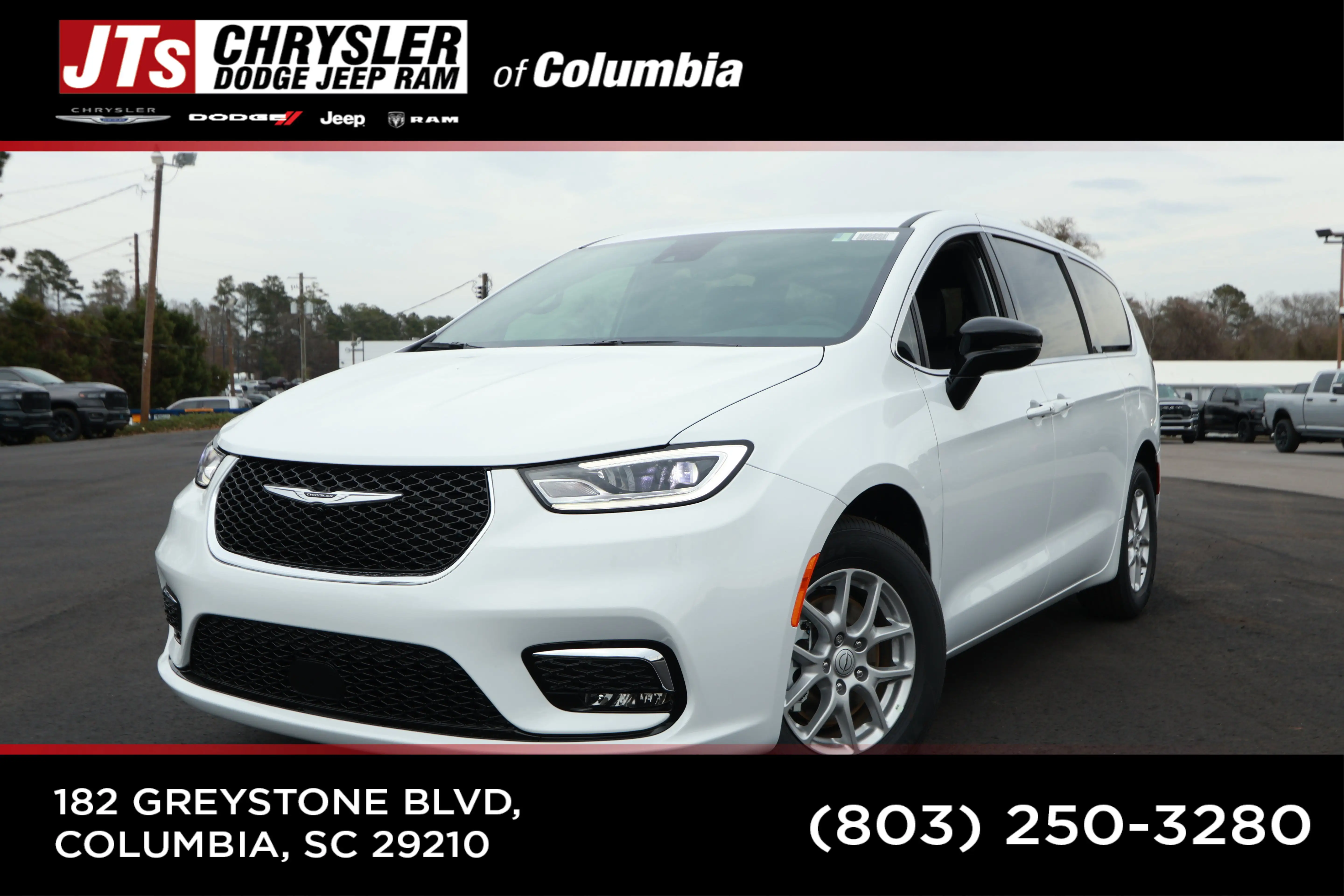 2026 Chrysler Pacifica Select photo 1