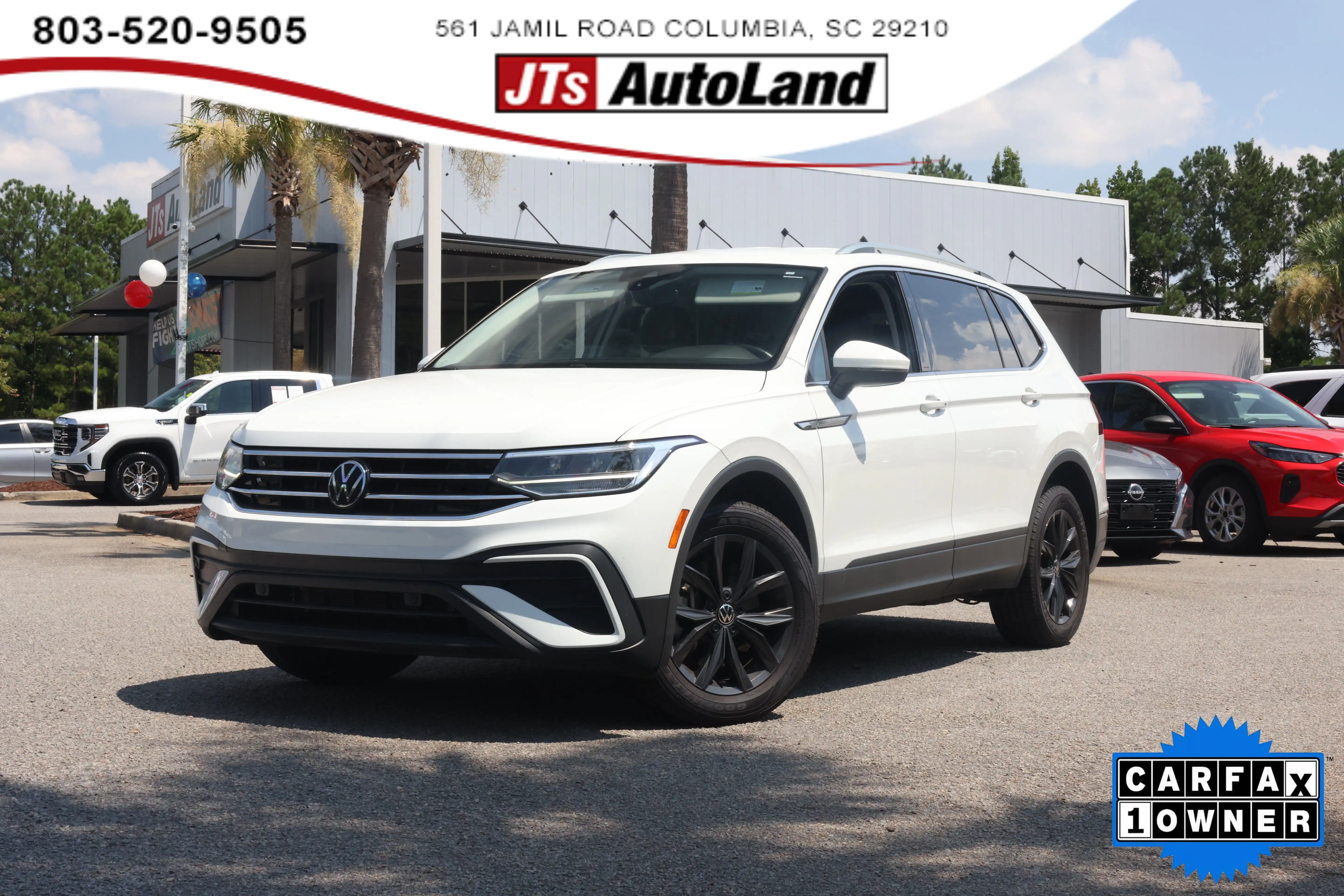 2024 Volkswagen Tiguan 2.0T SE 4Motion's photo
