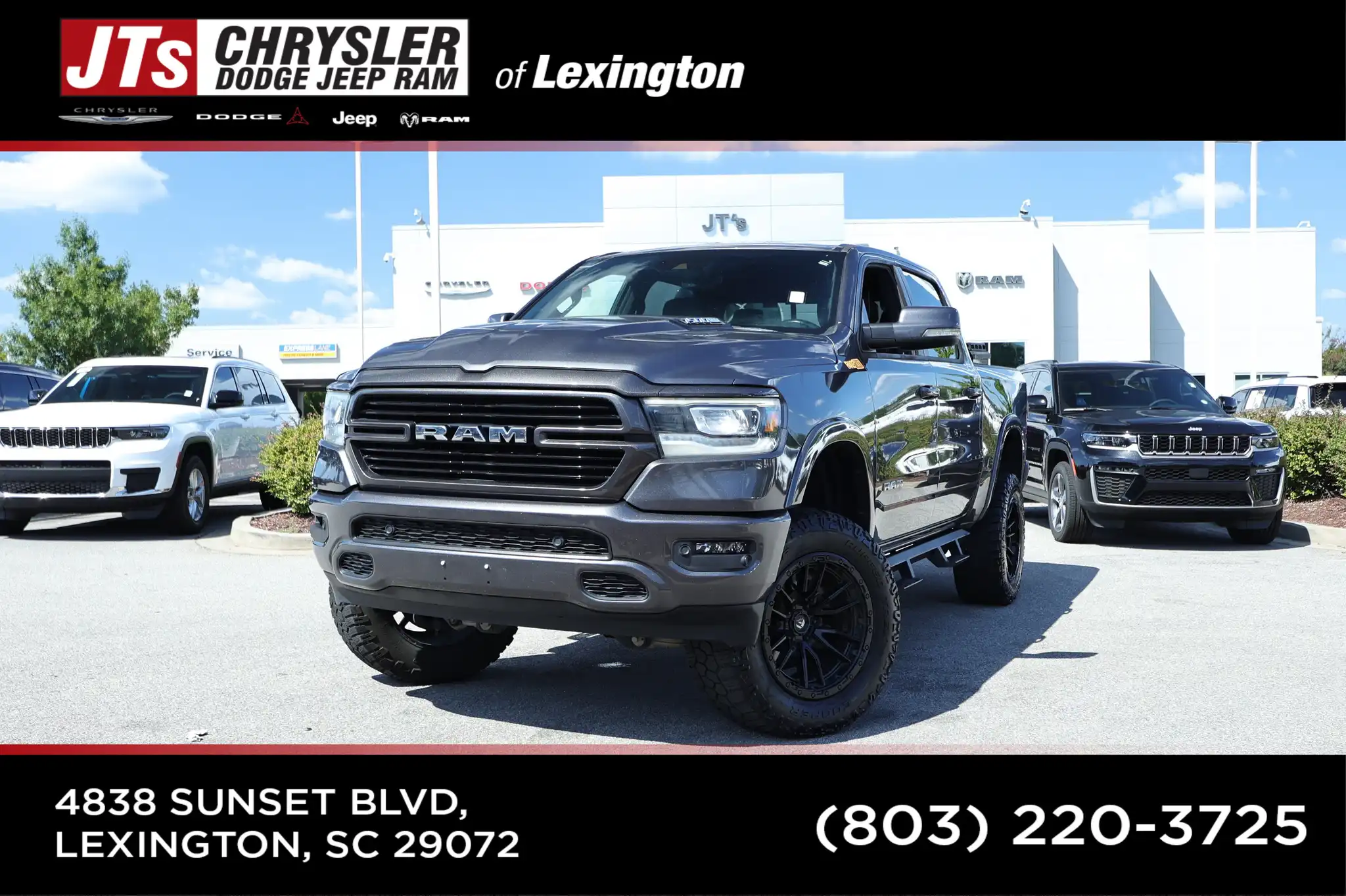 2021 RAM 1500 Laramie 4WD Crew Cab 5'7's photo