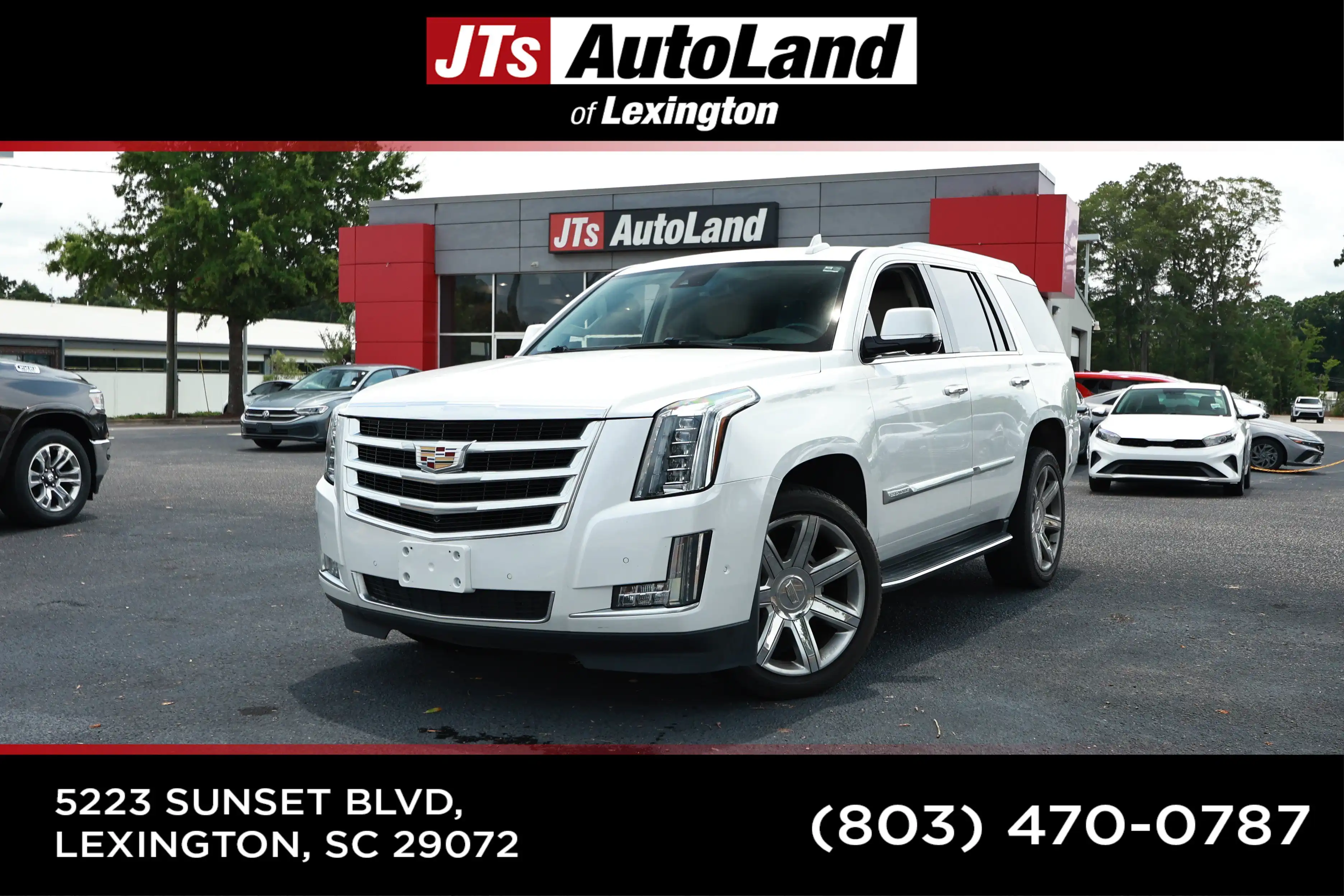 2018 Cadillac Escalade AWD Luxury's photo