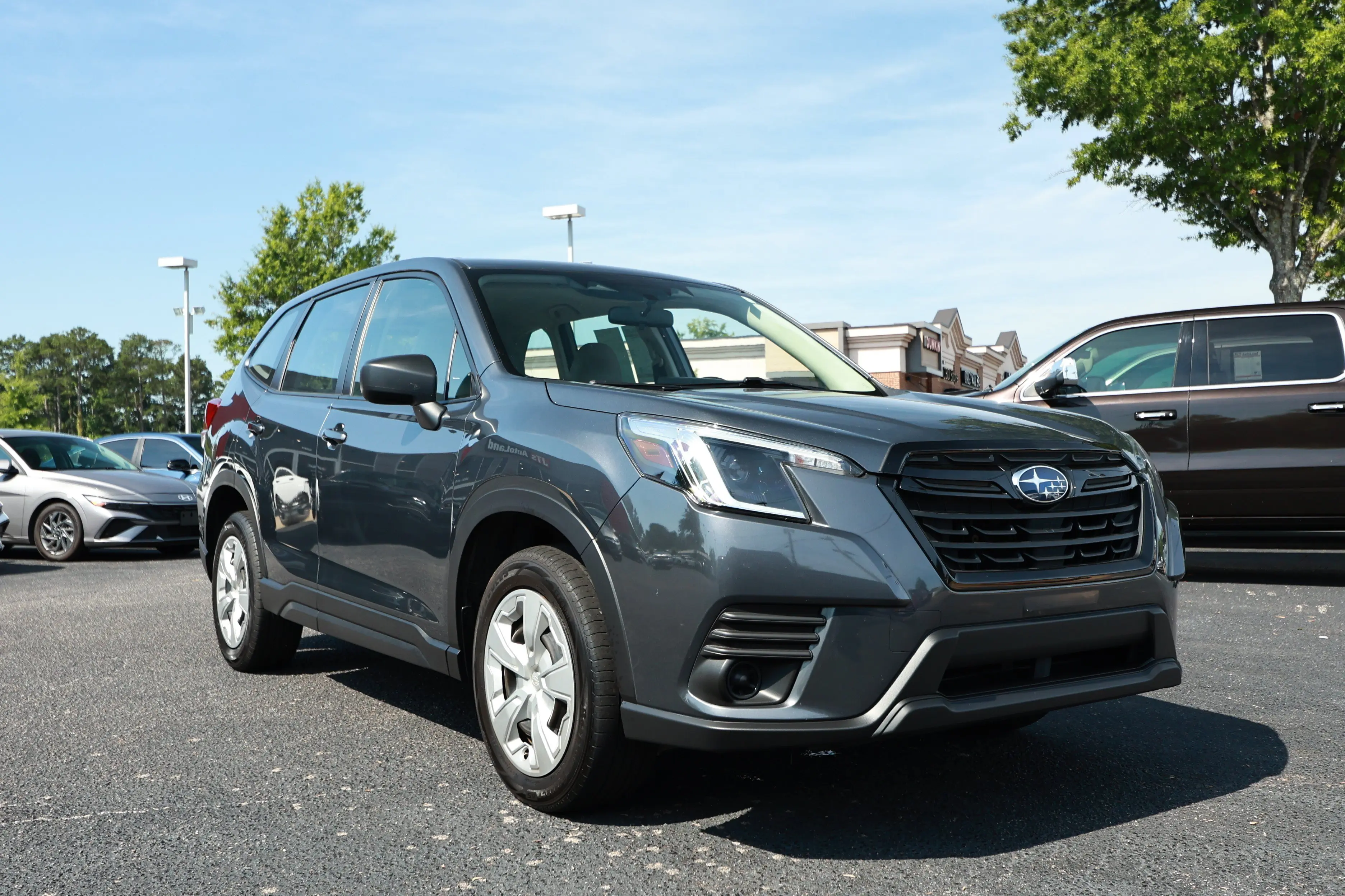 2023 Subaru Forester Base photo 3