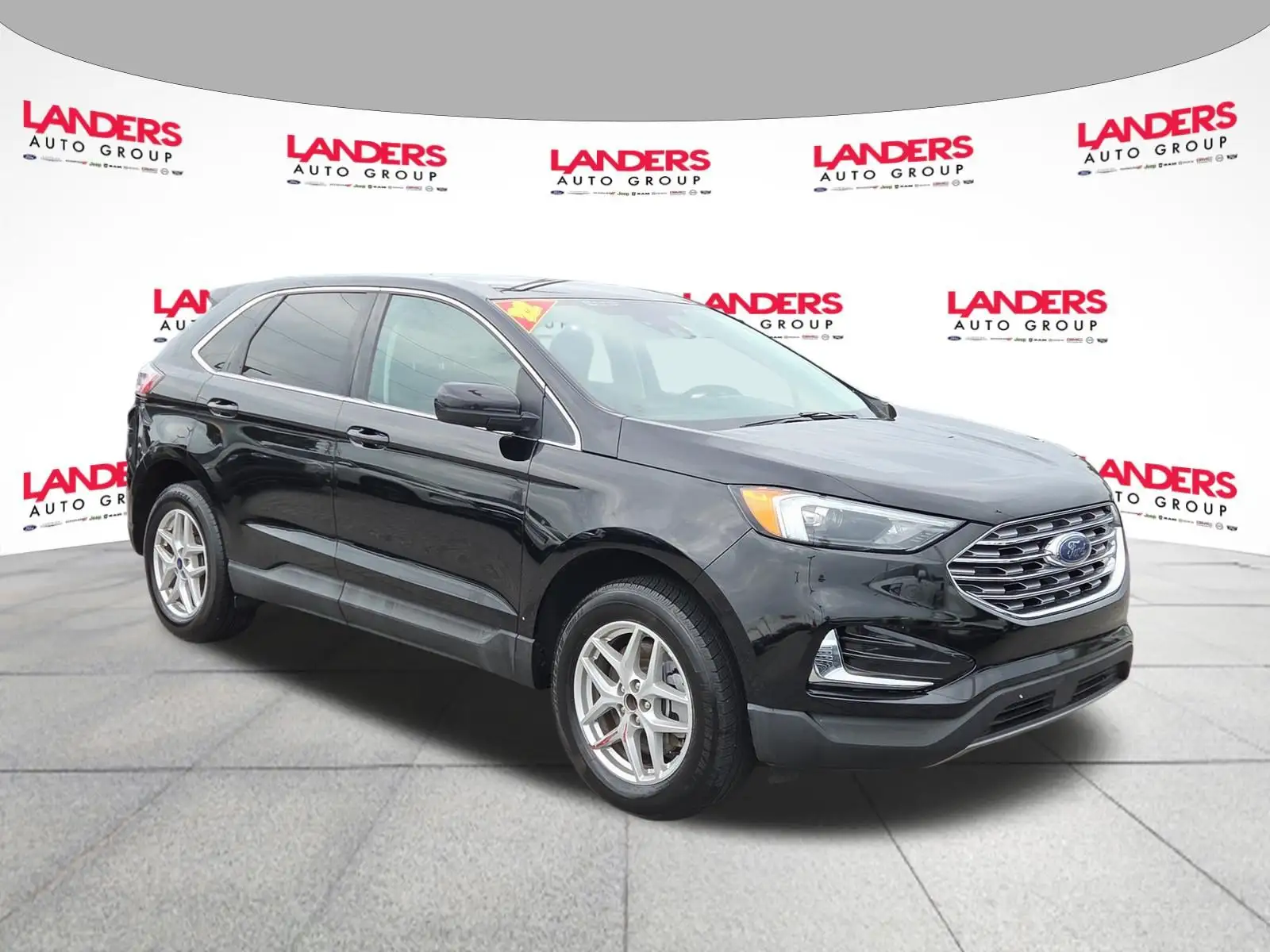 2022 Ford Edge SEL AWD's photo