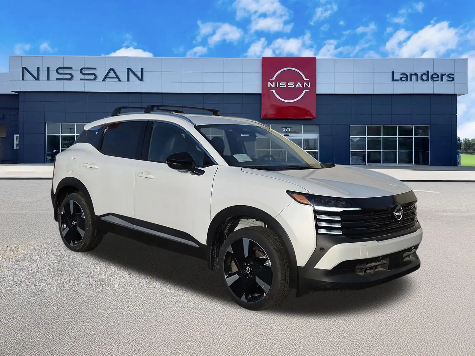 2026 Nissan Kicks 2.0 SR's photo