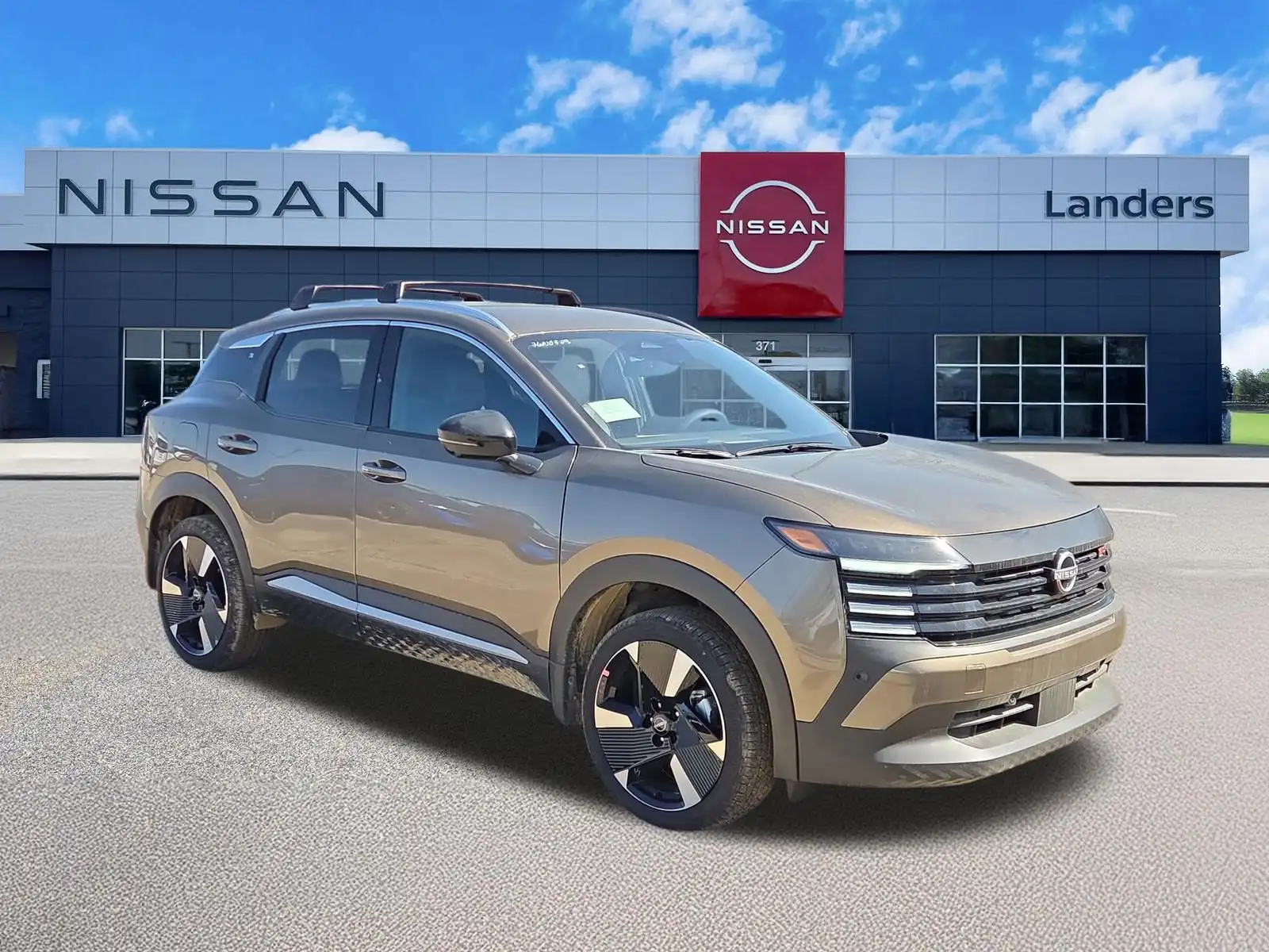 2026 Nissan Kicks 2.0 SR's photo