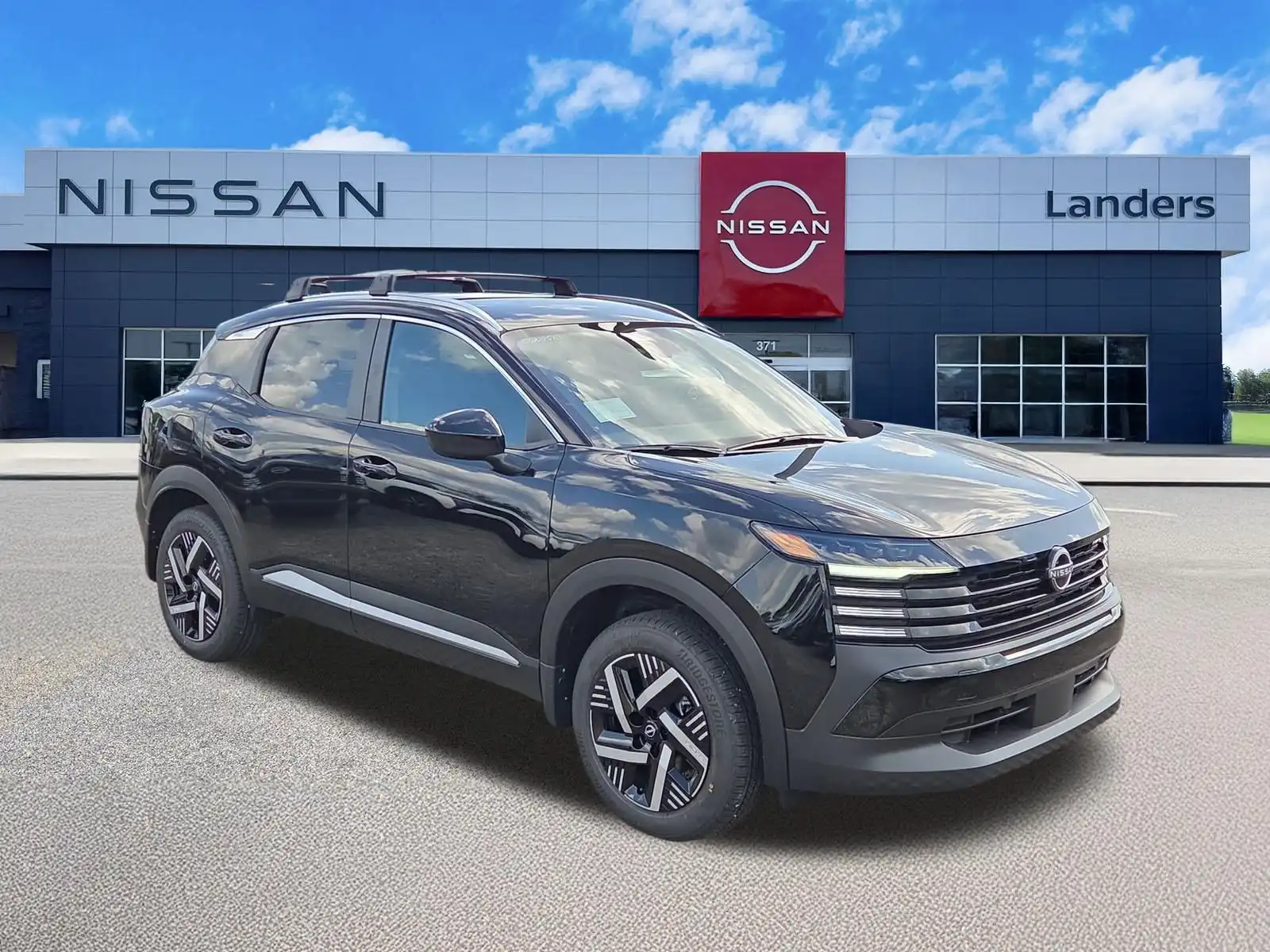 2026 Nissan Kicks 2.0 SV's photo