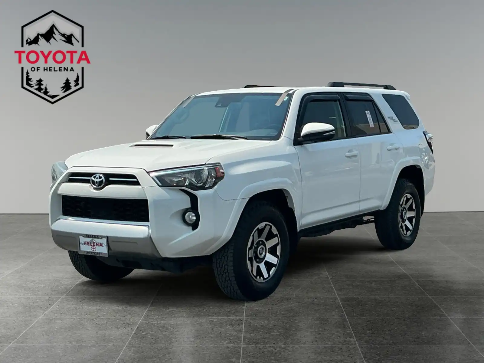 2020 Toyota 4Runner Off-Road 4WD V6's photo