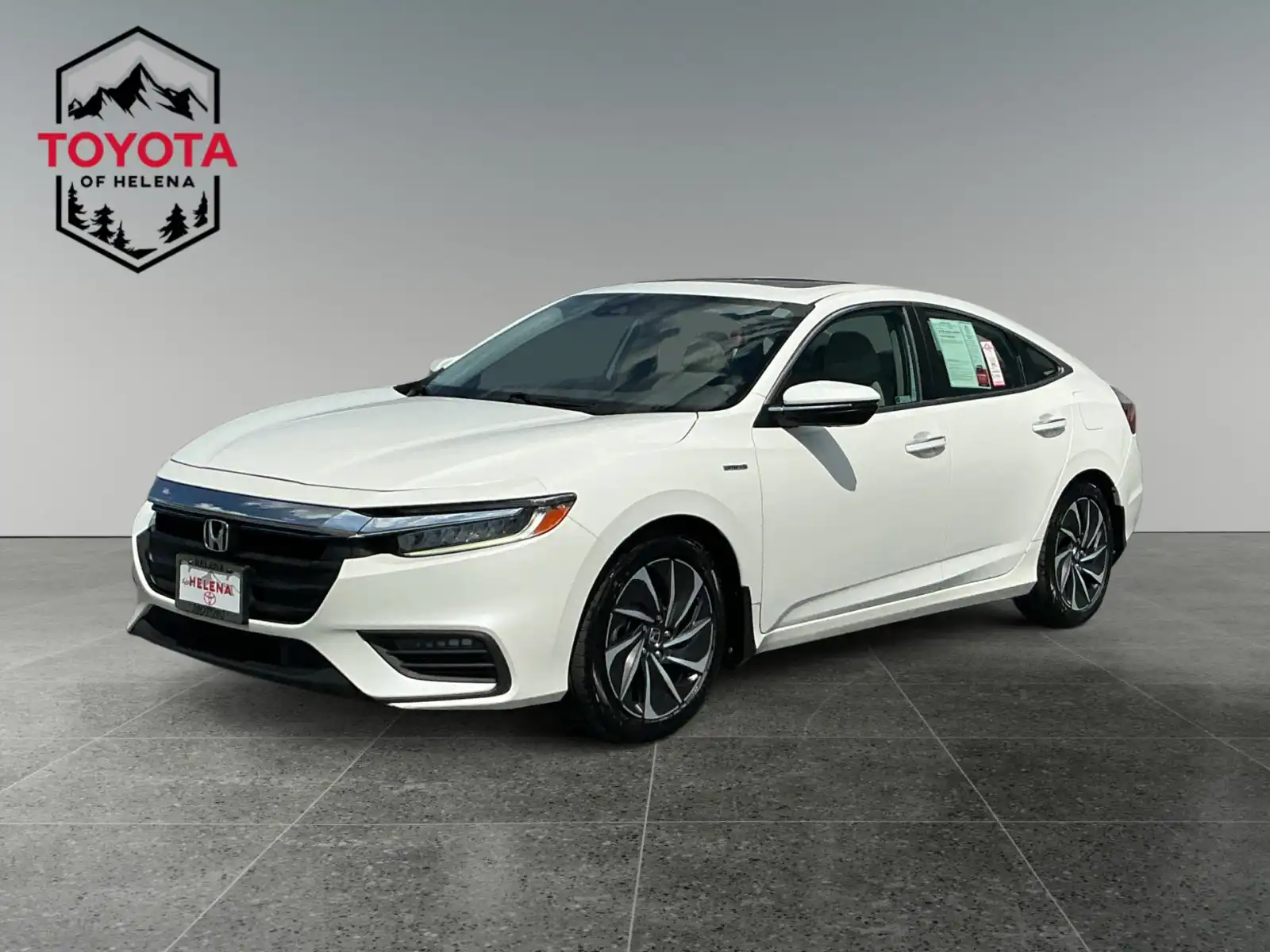 2019 Honda Insight Touring's photo