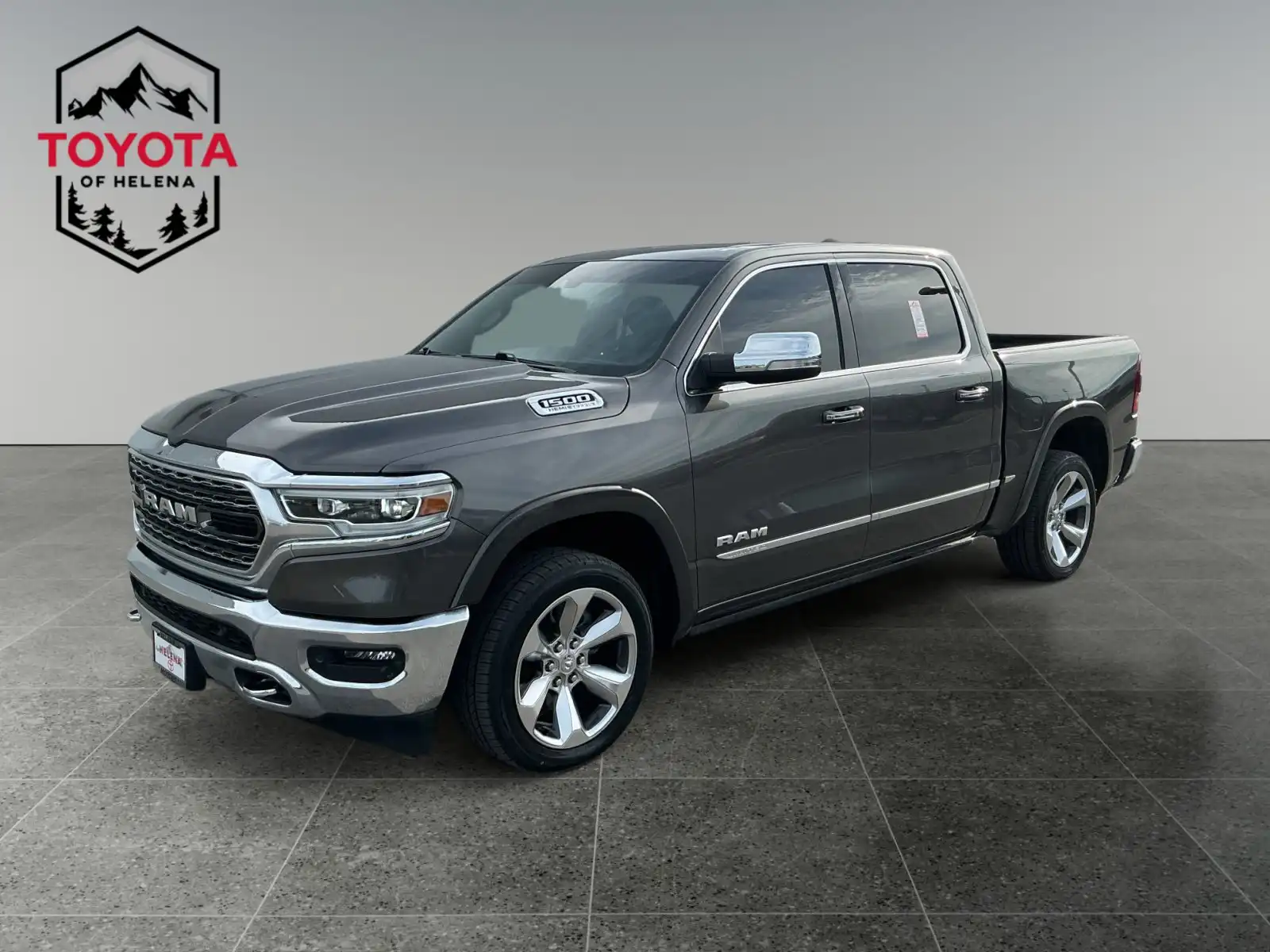 2021 RAM 1500 Limited 4x4 Crew Cab 5'7's photo