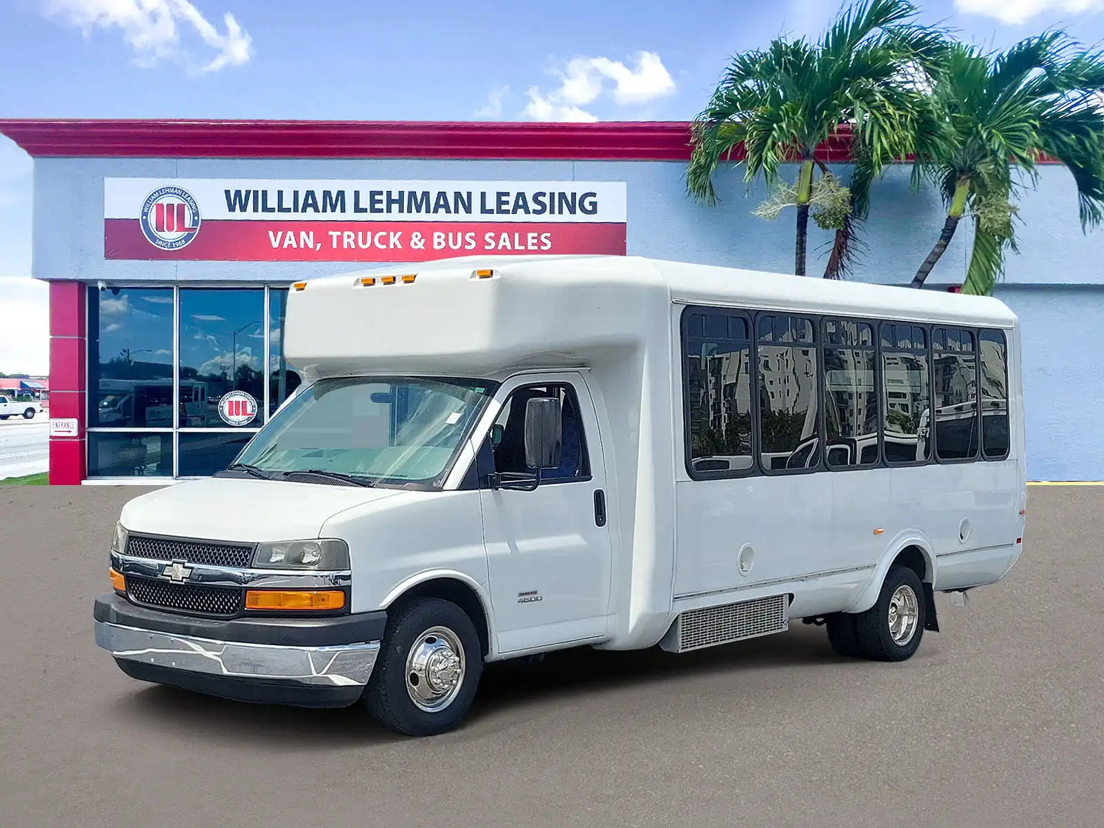 2012 Chevrolet Express's photo